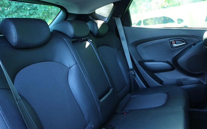 Hyundai ix35 cena 55900 przebieg: 135000, rok produkcji 2014 z Knurów małe 407